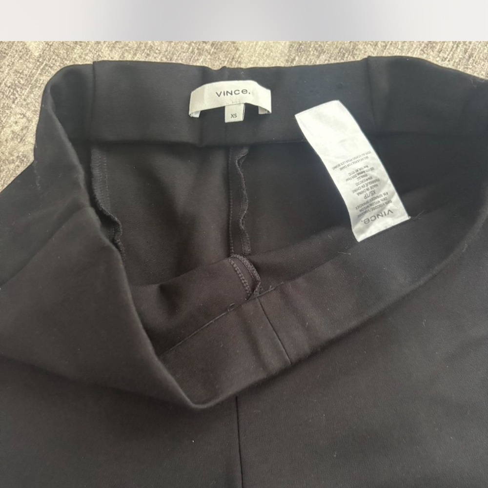 Vince Elegant Black High-Neck Top